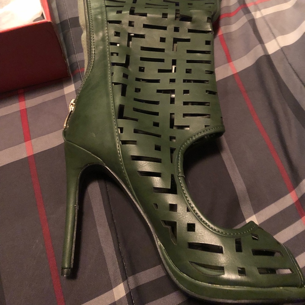 Brand new Athena Marion shoes